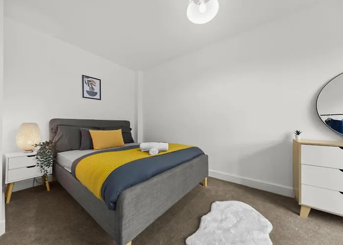 Modern 2-bed House 10-min To Centre Casa vacanze *