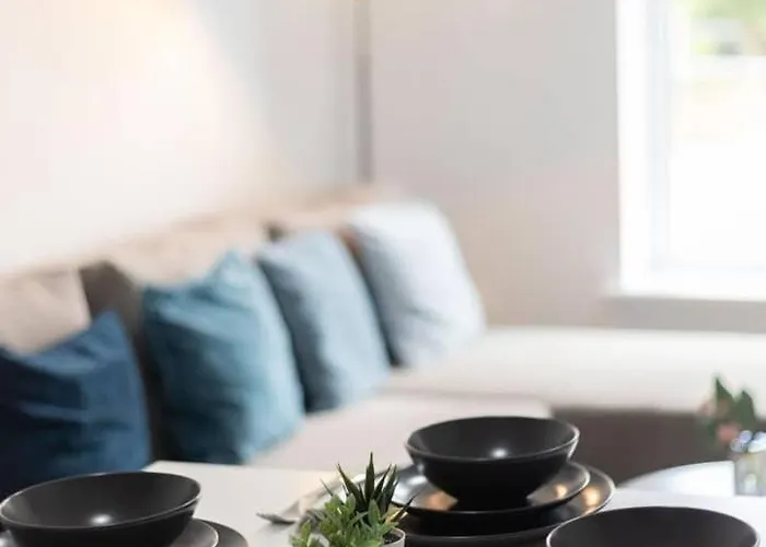 Modern 2-bed House 10-min To Centre Nyaraló Leeds